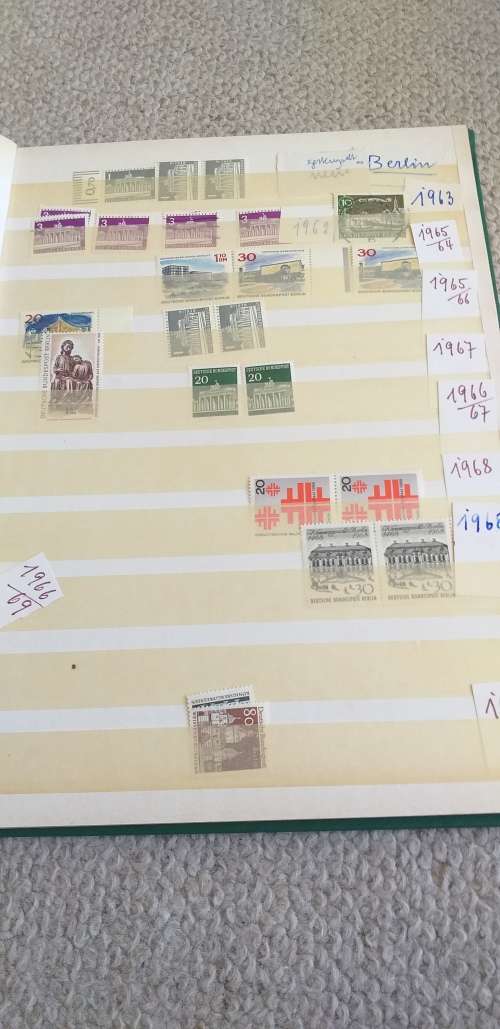 GERMANY-BERLIN VALUABLE UNMOUNTED MINT COLLECTION + USED-READ BELOW